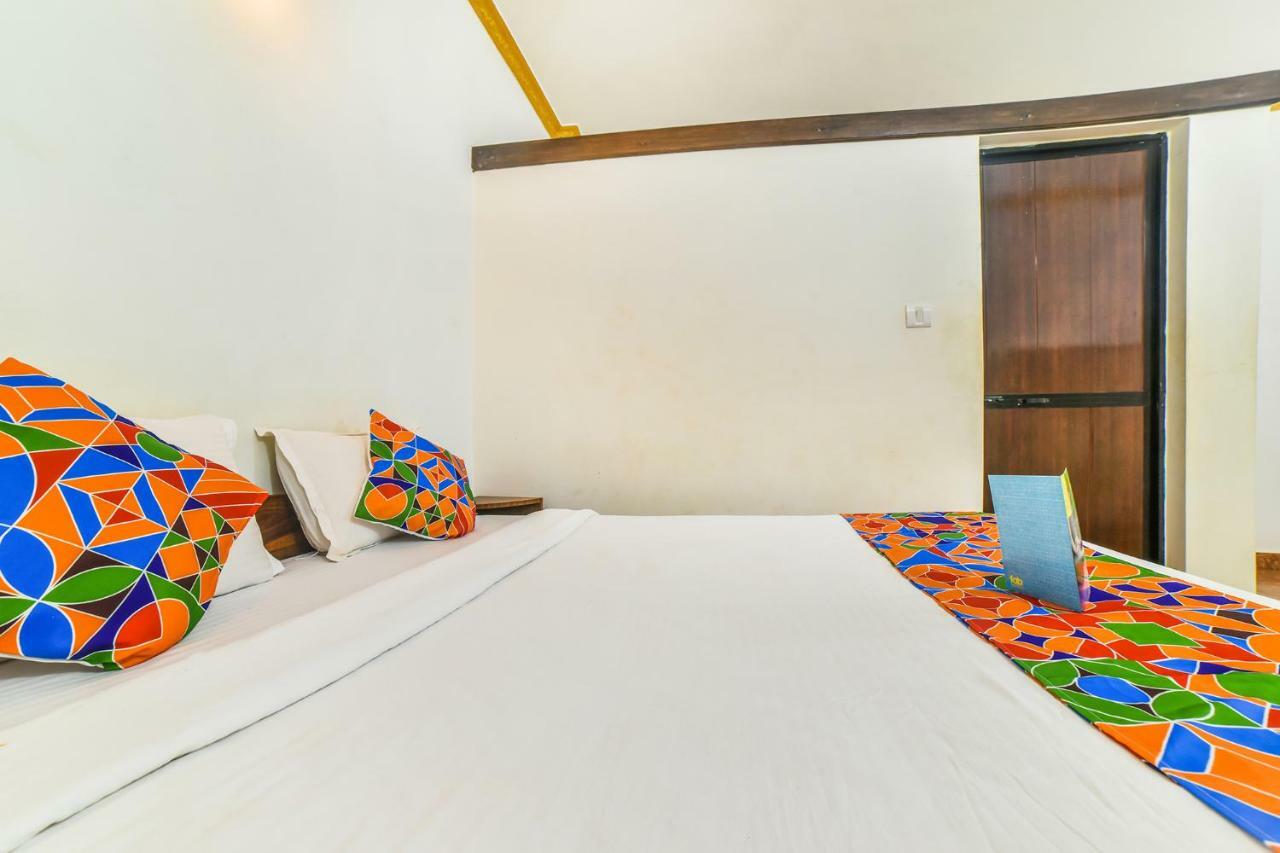 Fabhotel Yoyo Cottage With Pool - Nr Chapora Fort Vagator Esterno foto